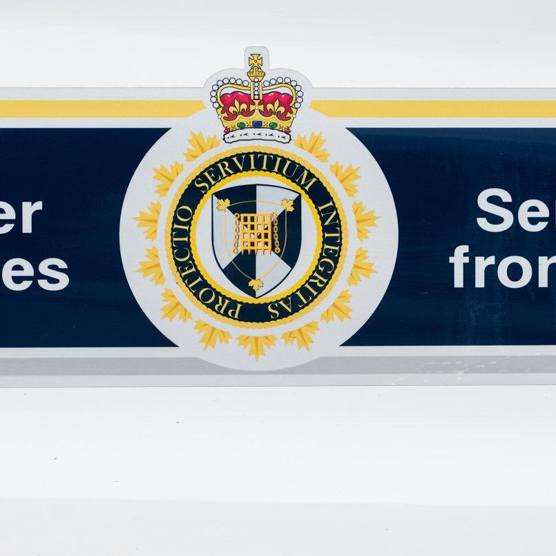 CBSA self-service kiosks outage causing delays at customs in some airports